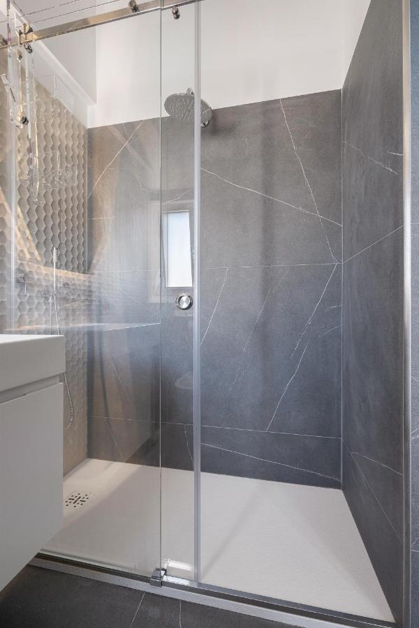 Archimedes Luxury Apartment With Terrace Palermo Exterior foto